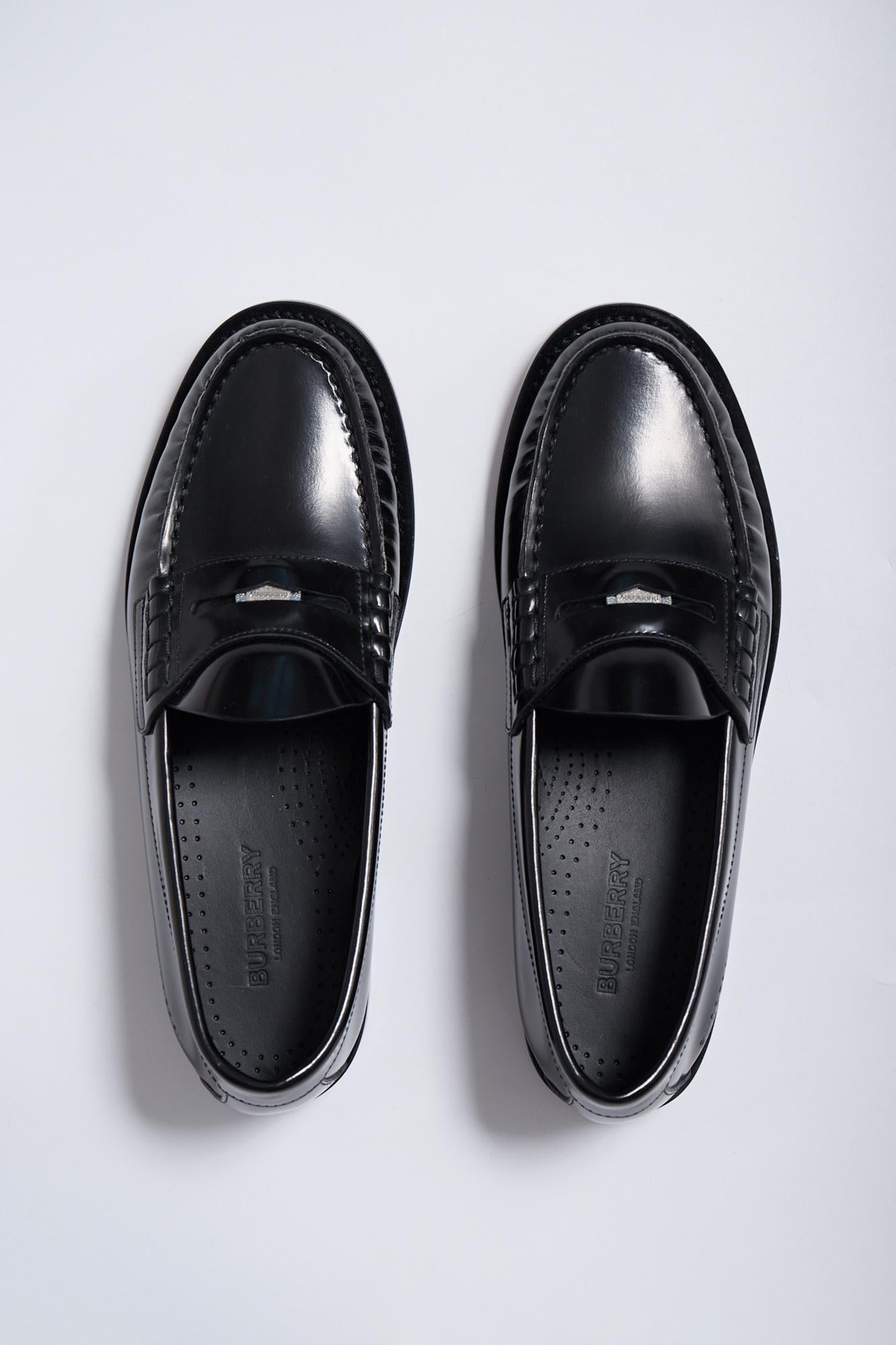 Burberry 37.5 40