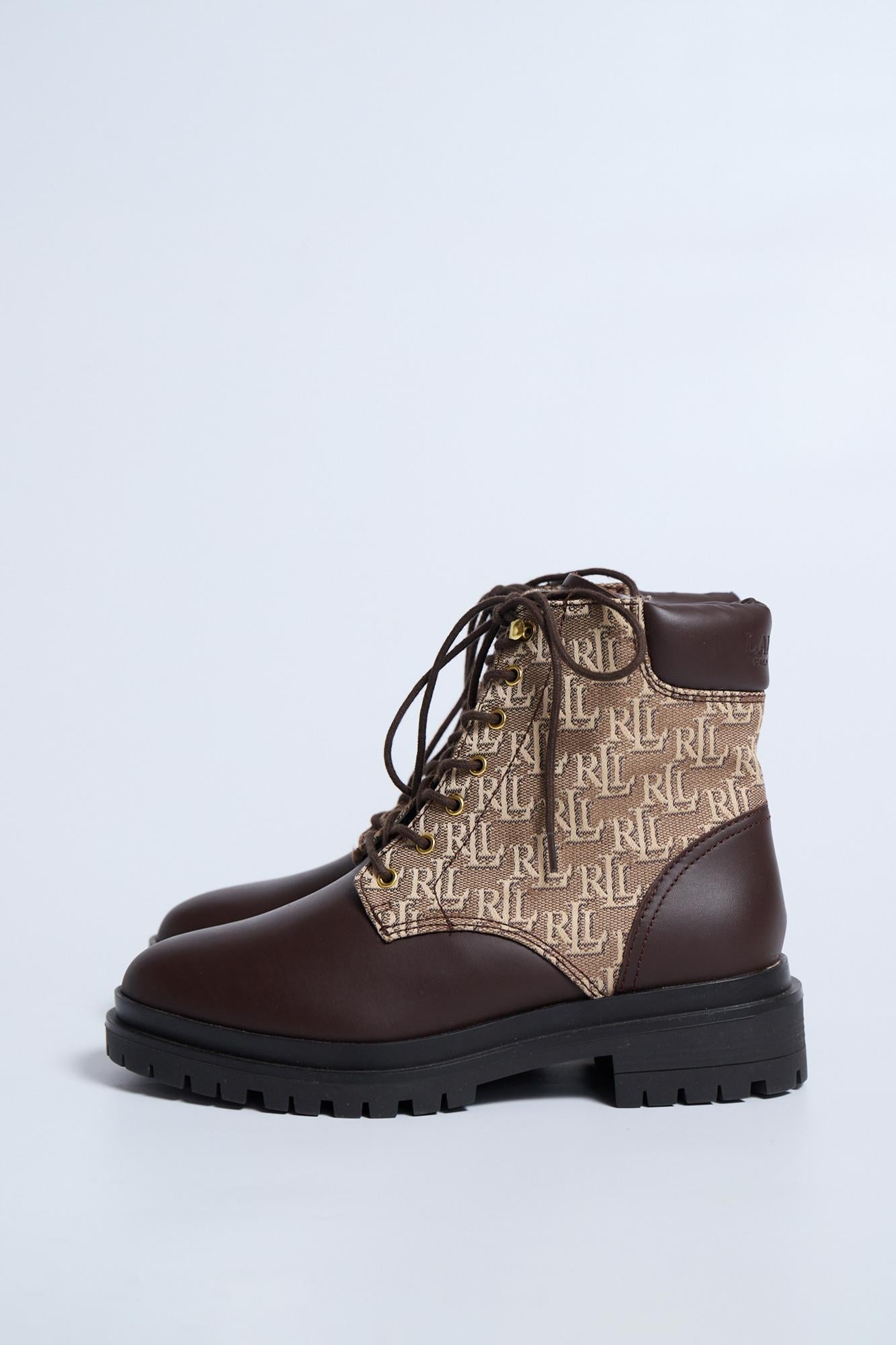 Ralph Lauren 37.5