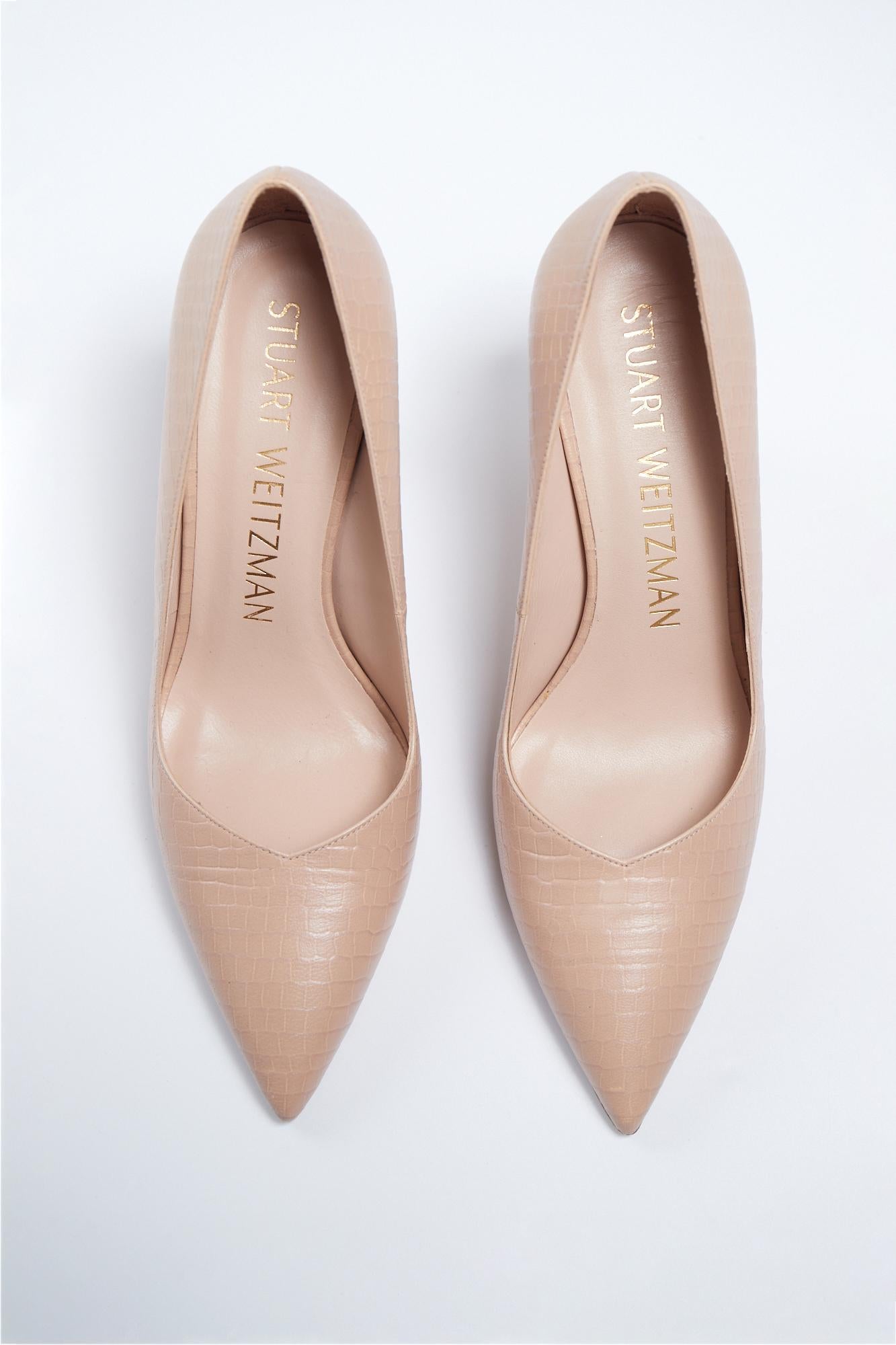 Stuart Weitzman 39