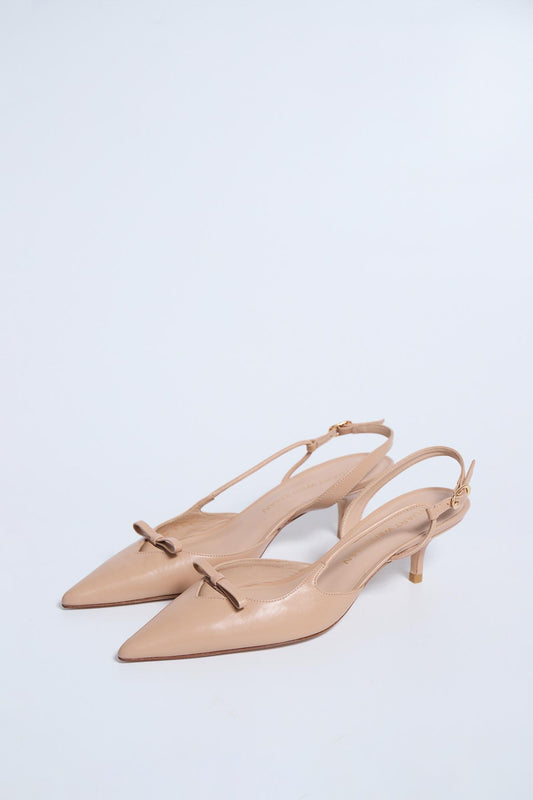 Stuart Weitzman 38