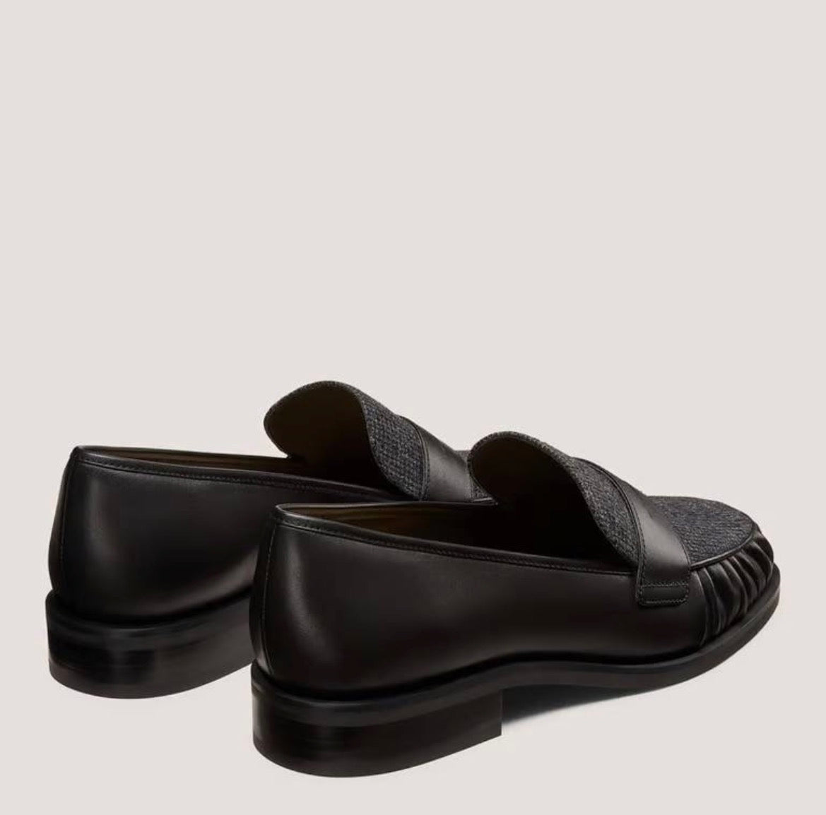Stuart Weitzman 37