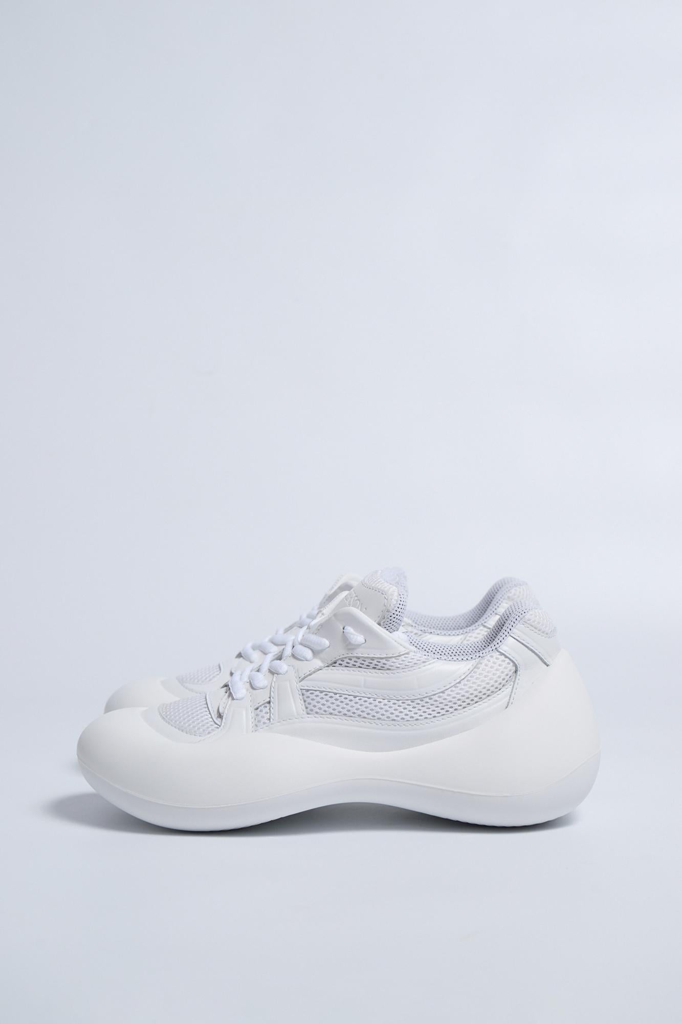 JW Anderson 38