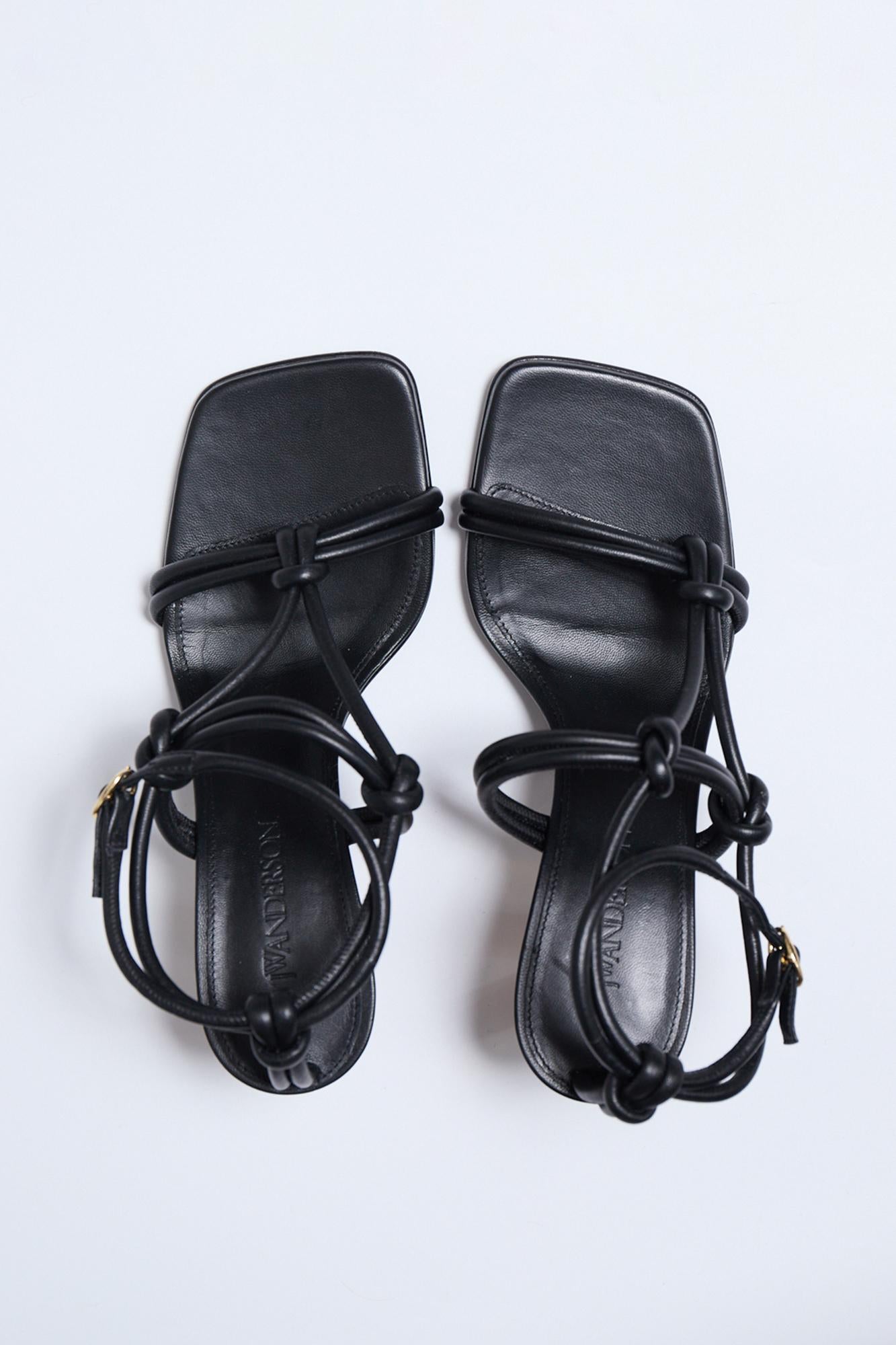 JW Anderson 37