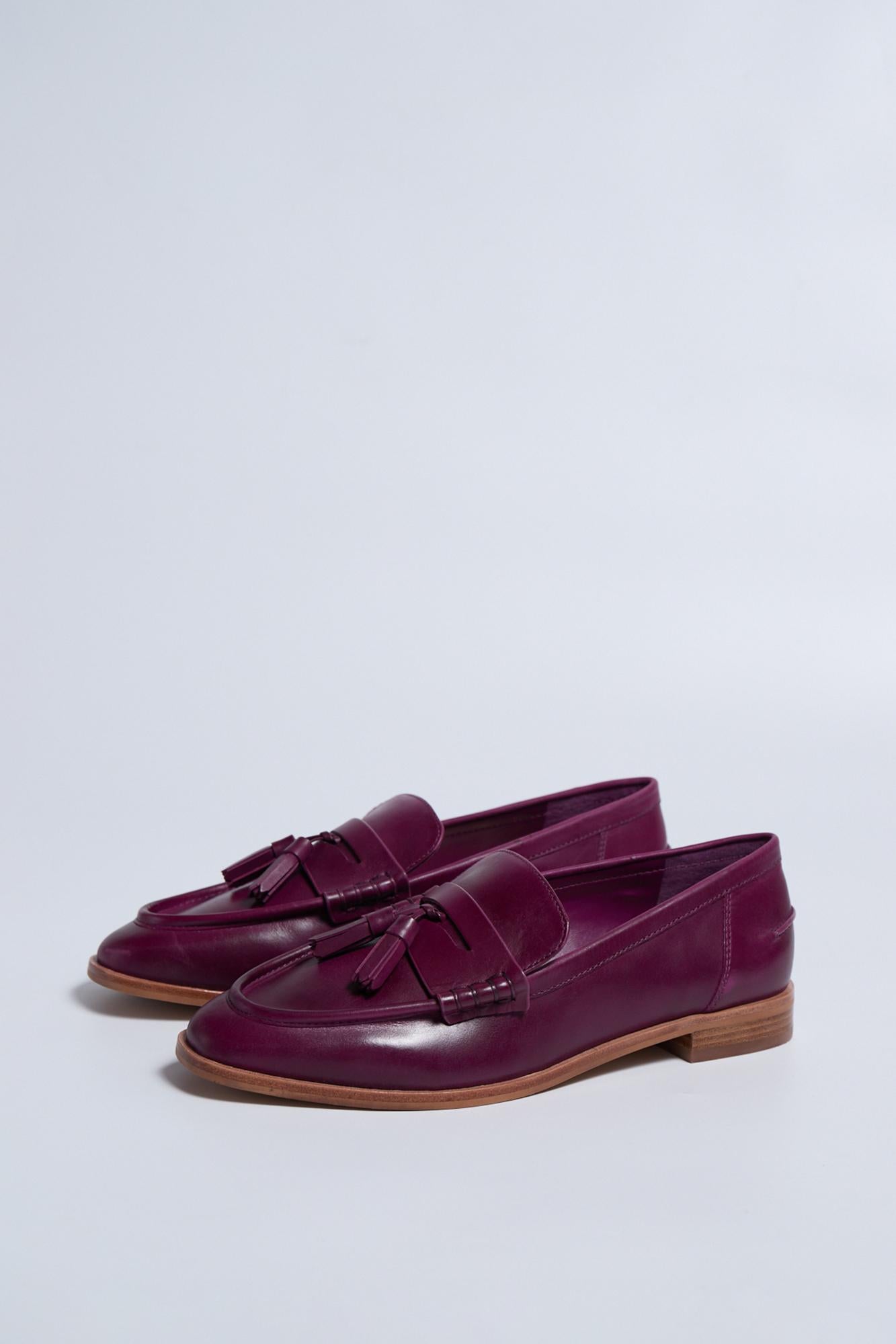 Vince Camuto 39