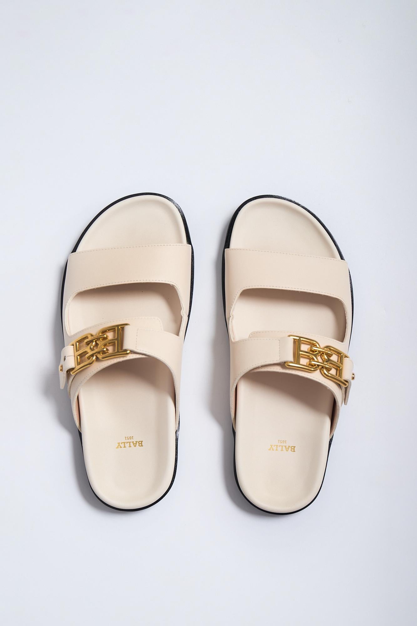Bally 38