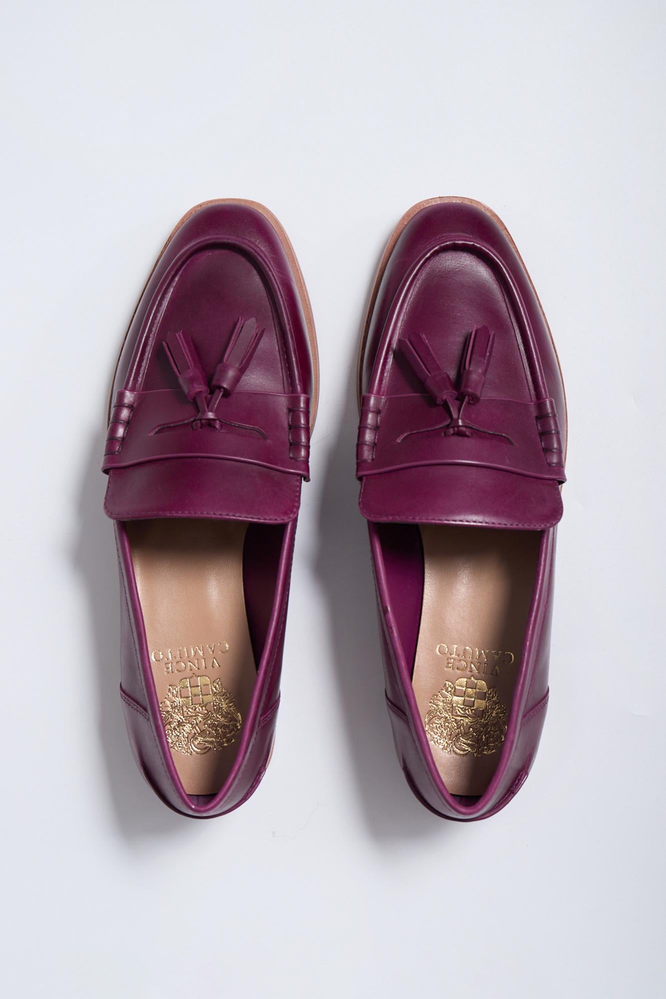 Vince Camuto 39